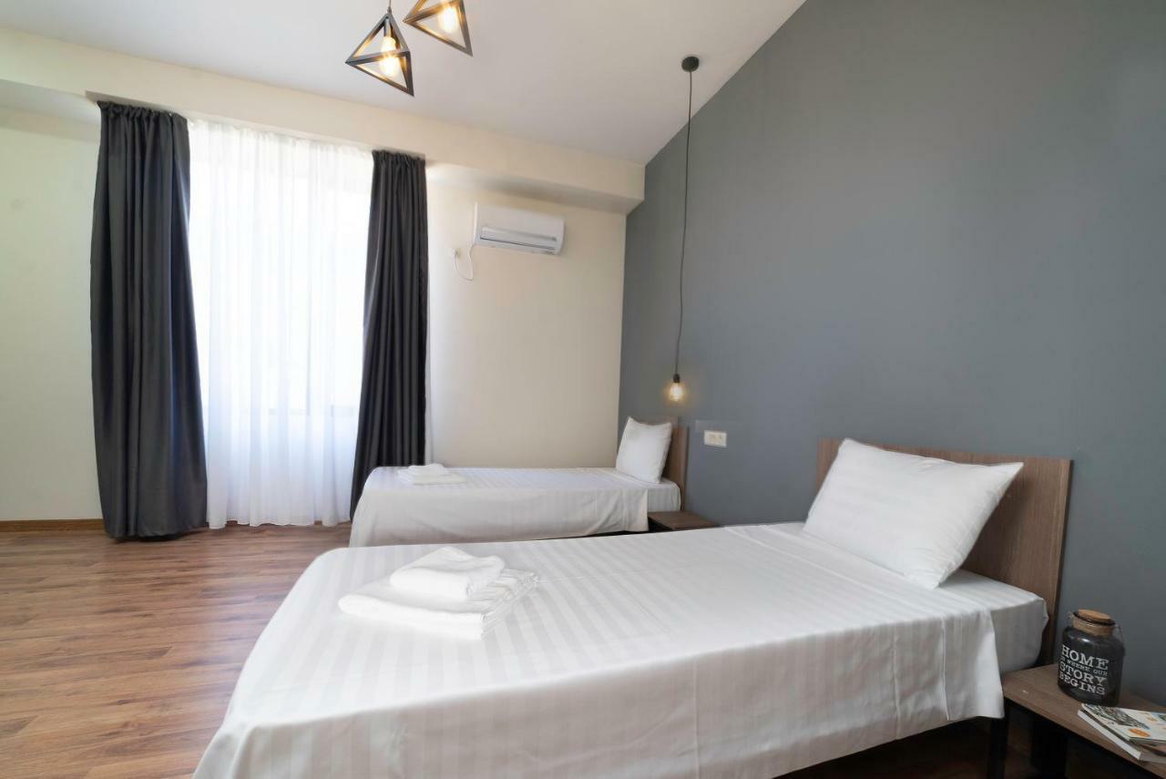 Silent Hill Hotel Tbilisi Kamer foto